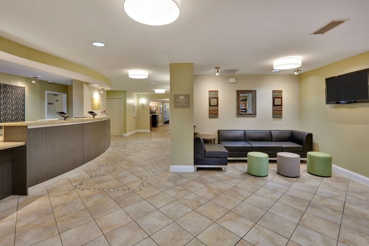 Hotel 2 of 33