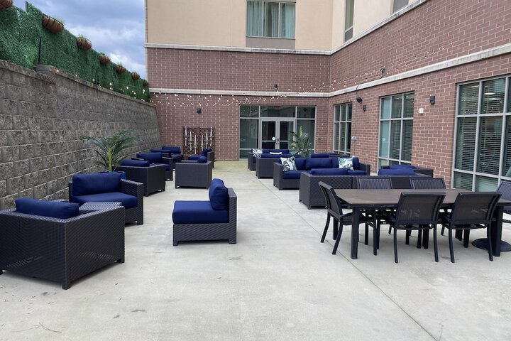 Terrace/Patio 63 of 64