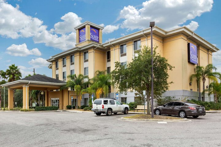 Hotel 4 of 32