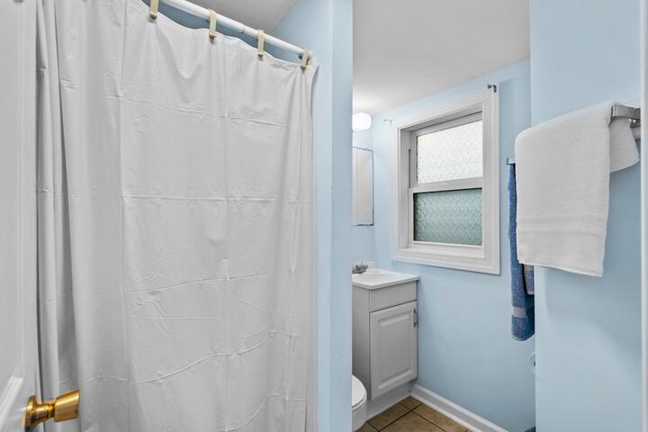 Room 43 of 78