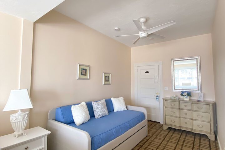 Room 182 of 468