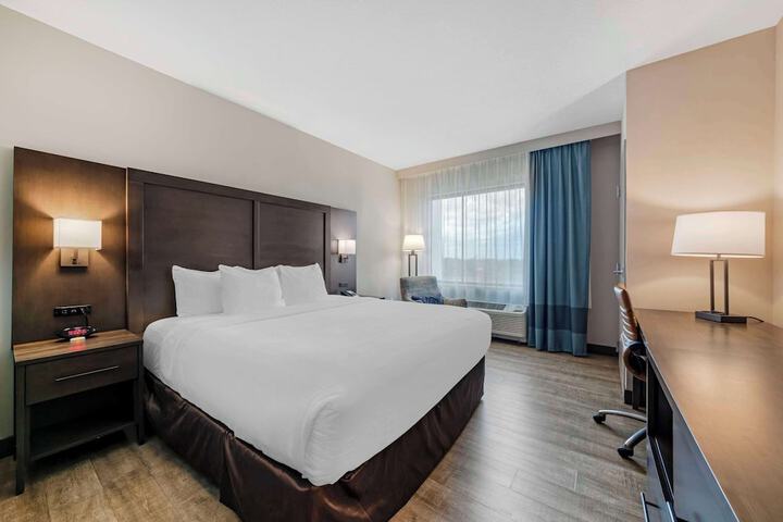 Room 37 of 50