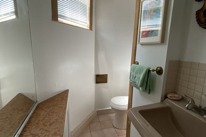 Room 18 of 26