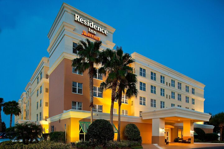 Hotel 2 of 33