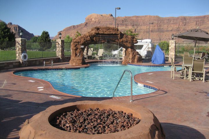 Holiday Inn Express & Suites Moab by IHG