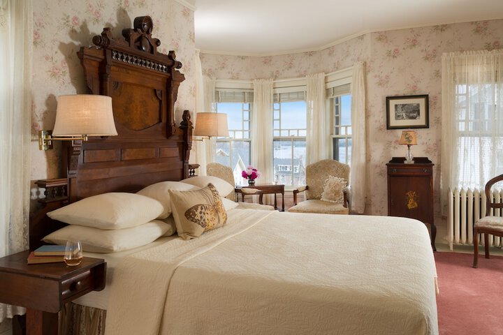 Room 15 of 46