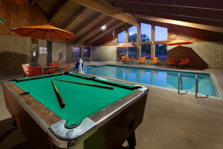 Pool 3 of 41