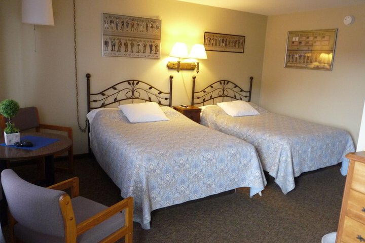 Country Villa Motel and Country Camping
