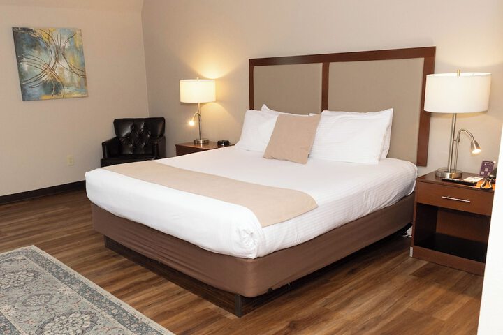 D. Hotel Suites & Spa