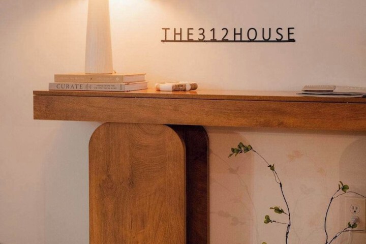 The 312 House a Boho Retreat Hocking Hills