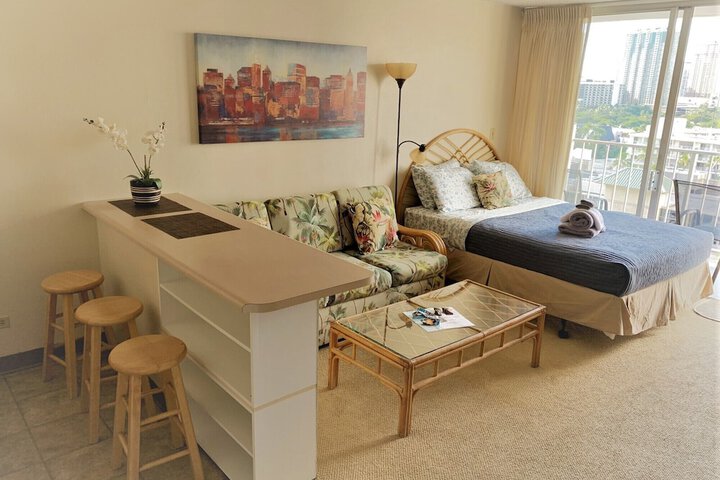 Room 115 of 329