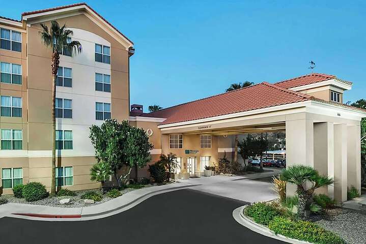 Hotel 2 of 28