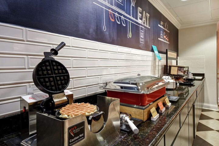 Breakfast/Coffee Service 40 of 45