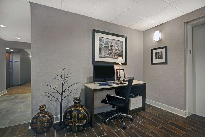 Hampton Inn Salisbury