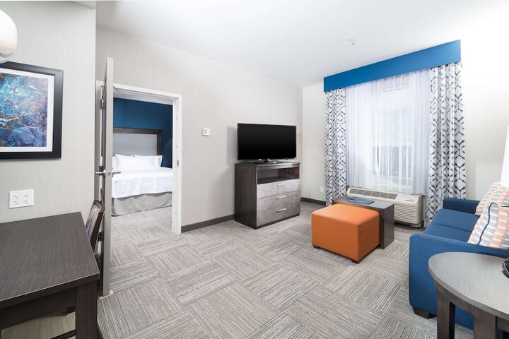 Room 30 of 53
