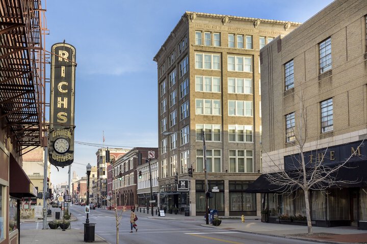 Hotel Covington Cincinnati Riverfront