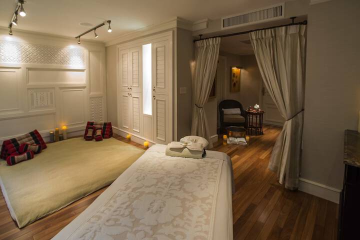 Hotel Plaza Athenee