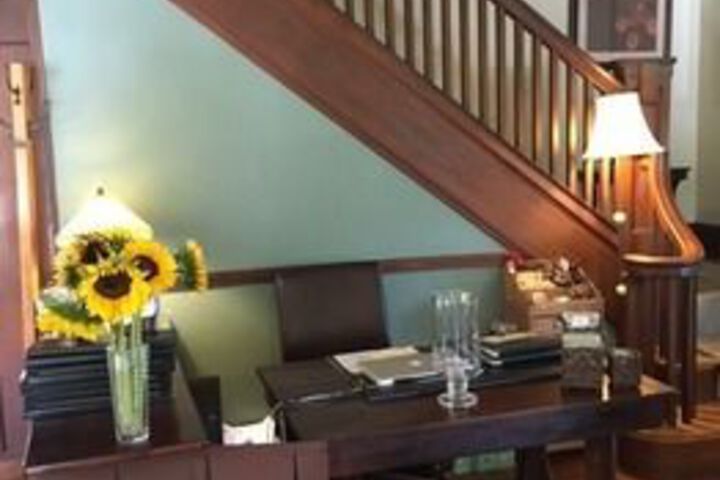 The Oxford House Inn