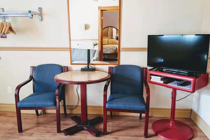 Room 14 of 41