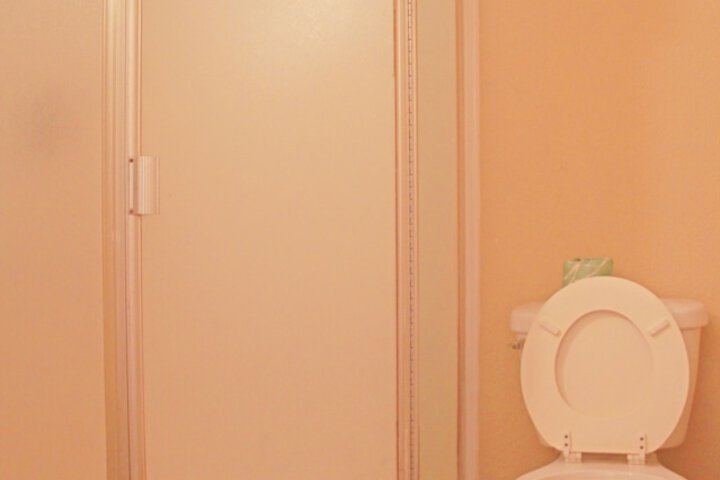 Room 25 of 32