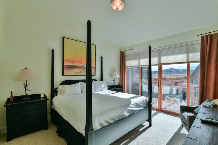 Room 35 of 52