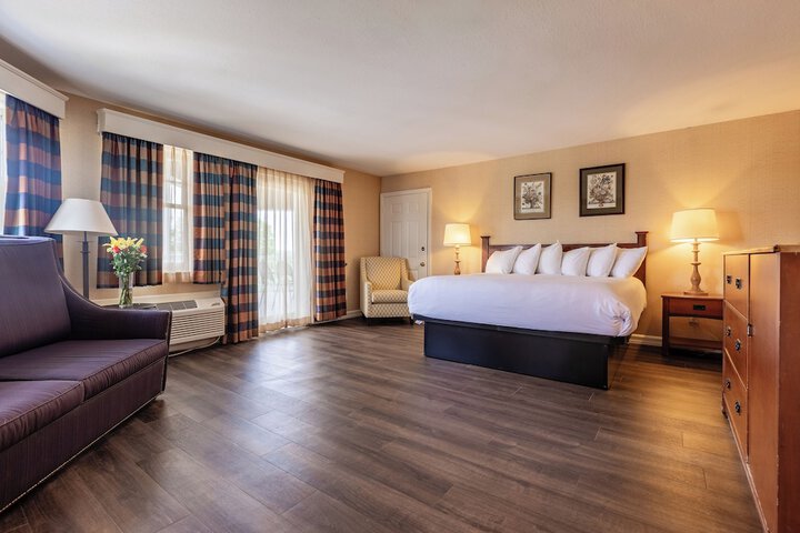 Room 47 of 111