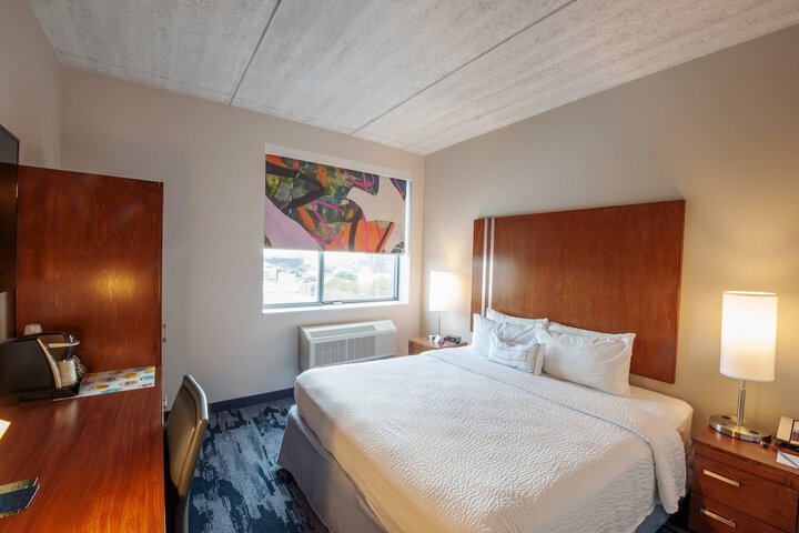 Room 19 of 61