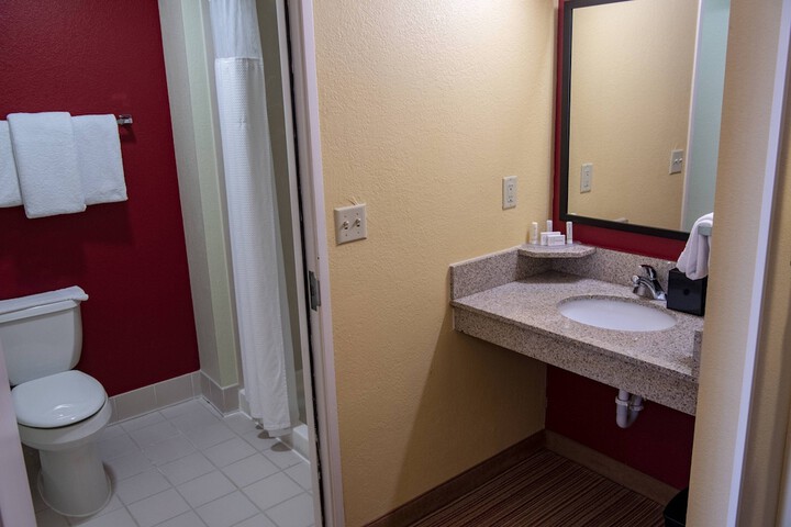 Room 20 of 47