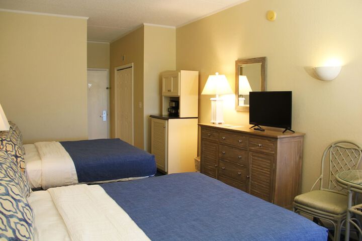 Room 42 of 107