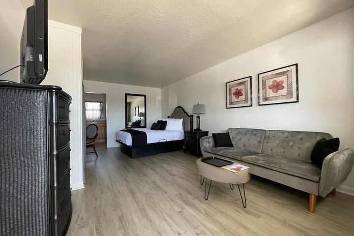 Room 69 of 170