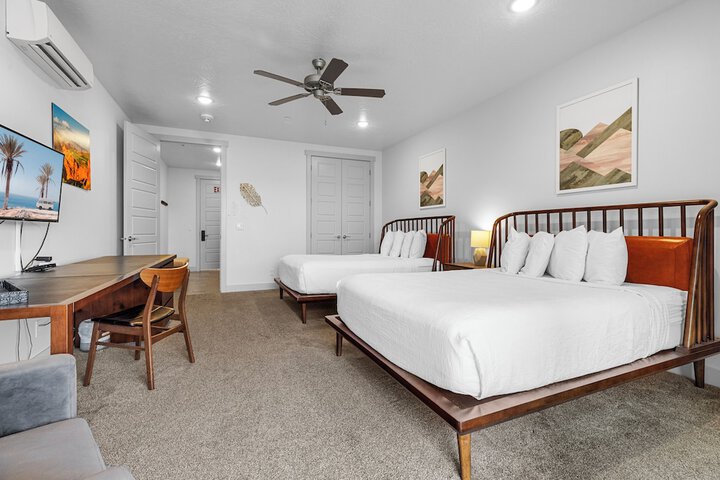 Vacation Rentals at Sand Hollow Resort