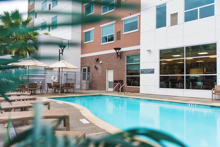 Pool 2 of 37