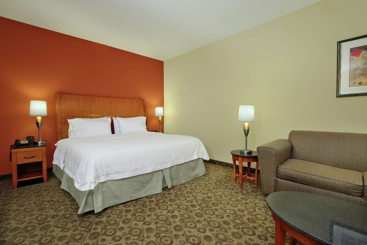 Room 42 of 68