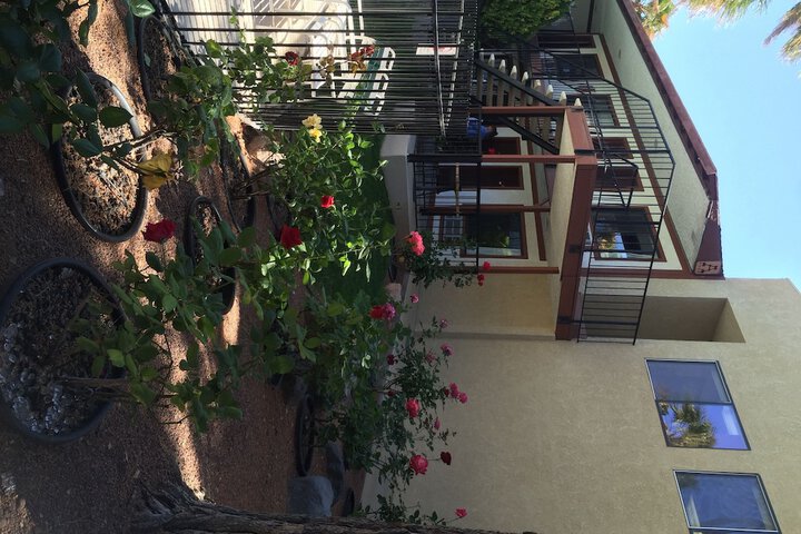 Hotel 8 of 27