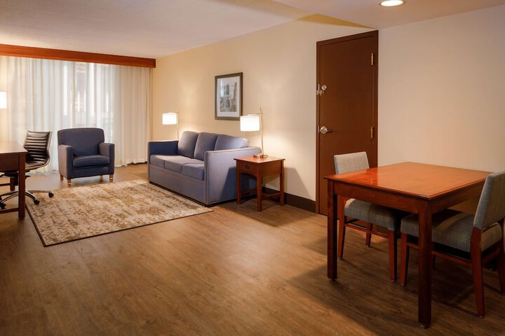 DoubleTree by Hilton Pittsburgh - Cranberry