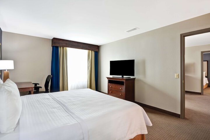 Room 44 of 91