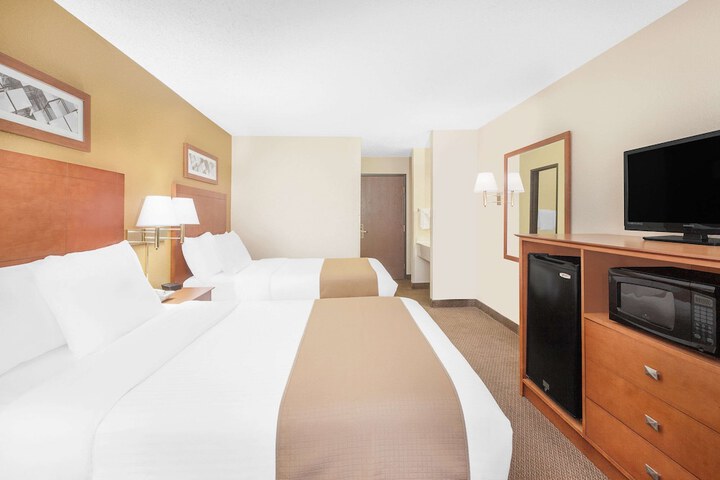 Room 4 of 21