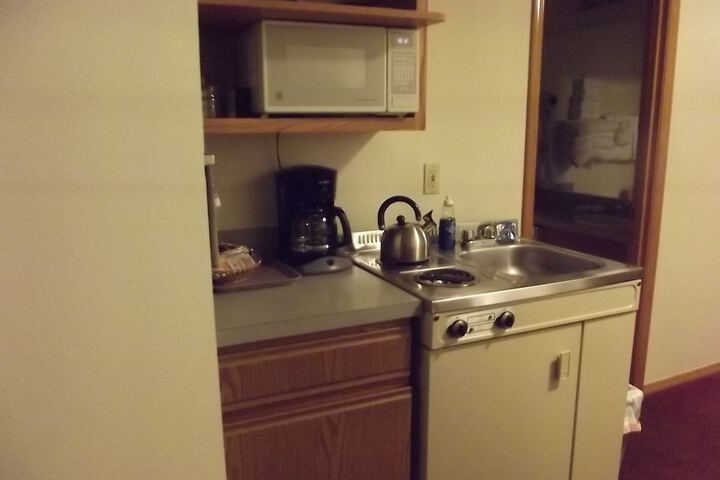 Room 25 of 84