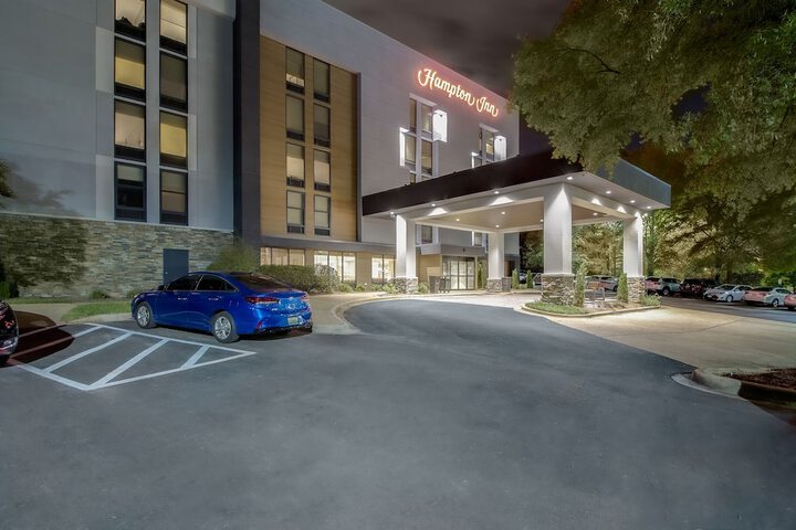 Hotel 10 of 69