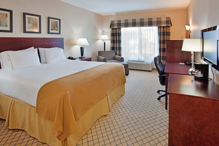 Room 15 of 30