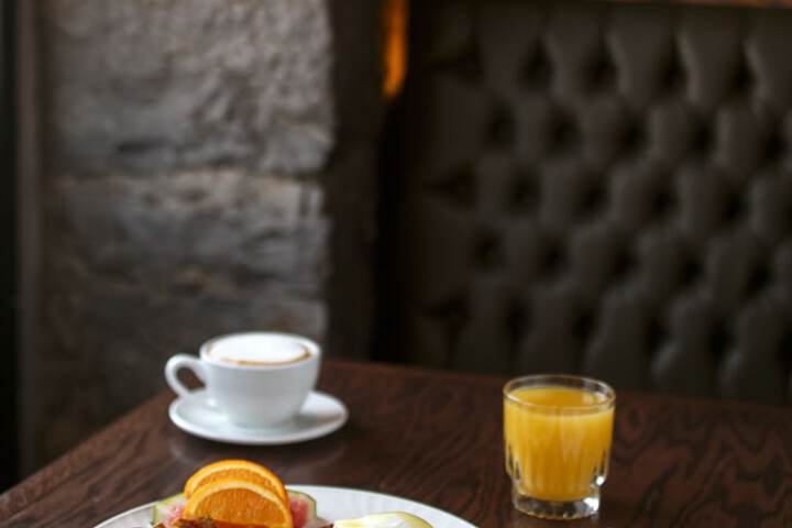 Breakfast/Coffee Service 68 of 86