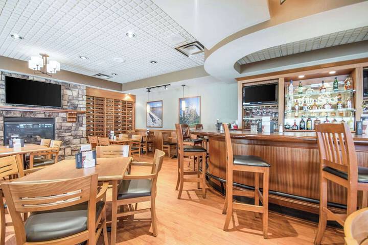 Clarion Hotel & Conference Centre Abbotsford