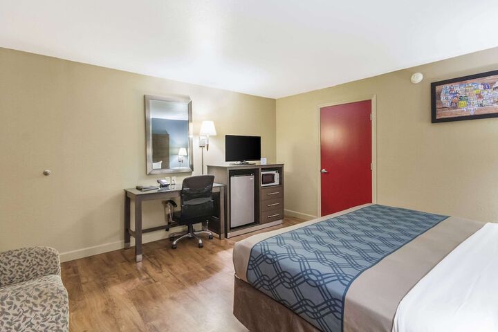 Room 41 of 57