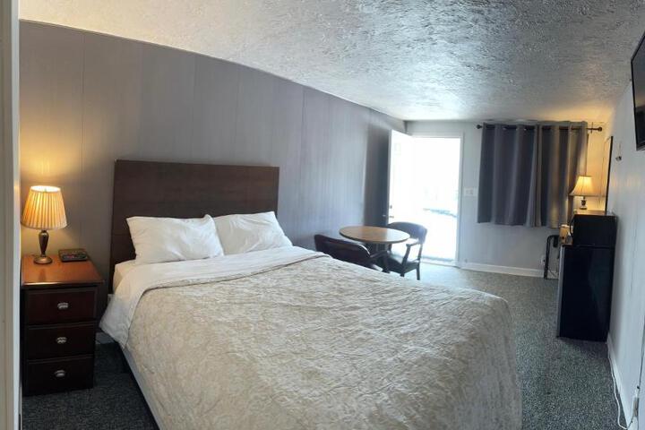 Hopwood Motel