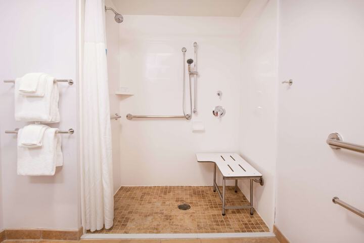 Hampton Inn & Suites Rochester / Victor