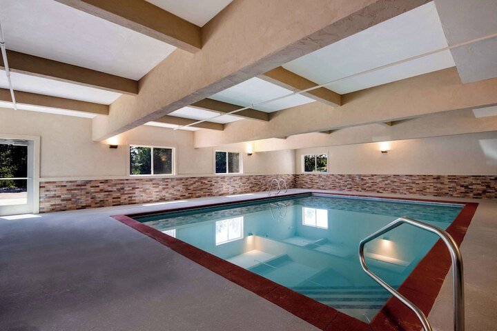 Pool 8 of 49