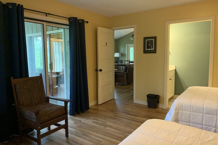 Kanuga Inn & Lodging