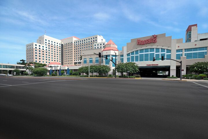 Harrahs Gulf Coast Hotel & Casino - a Caesars Rewards Destination