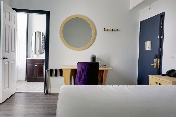 Room 38 of 52