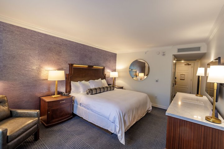 Room 13 of 29